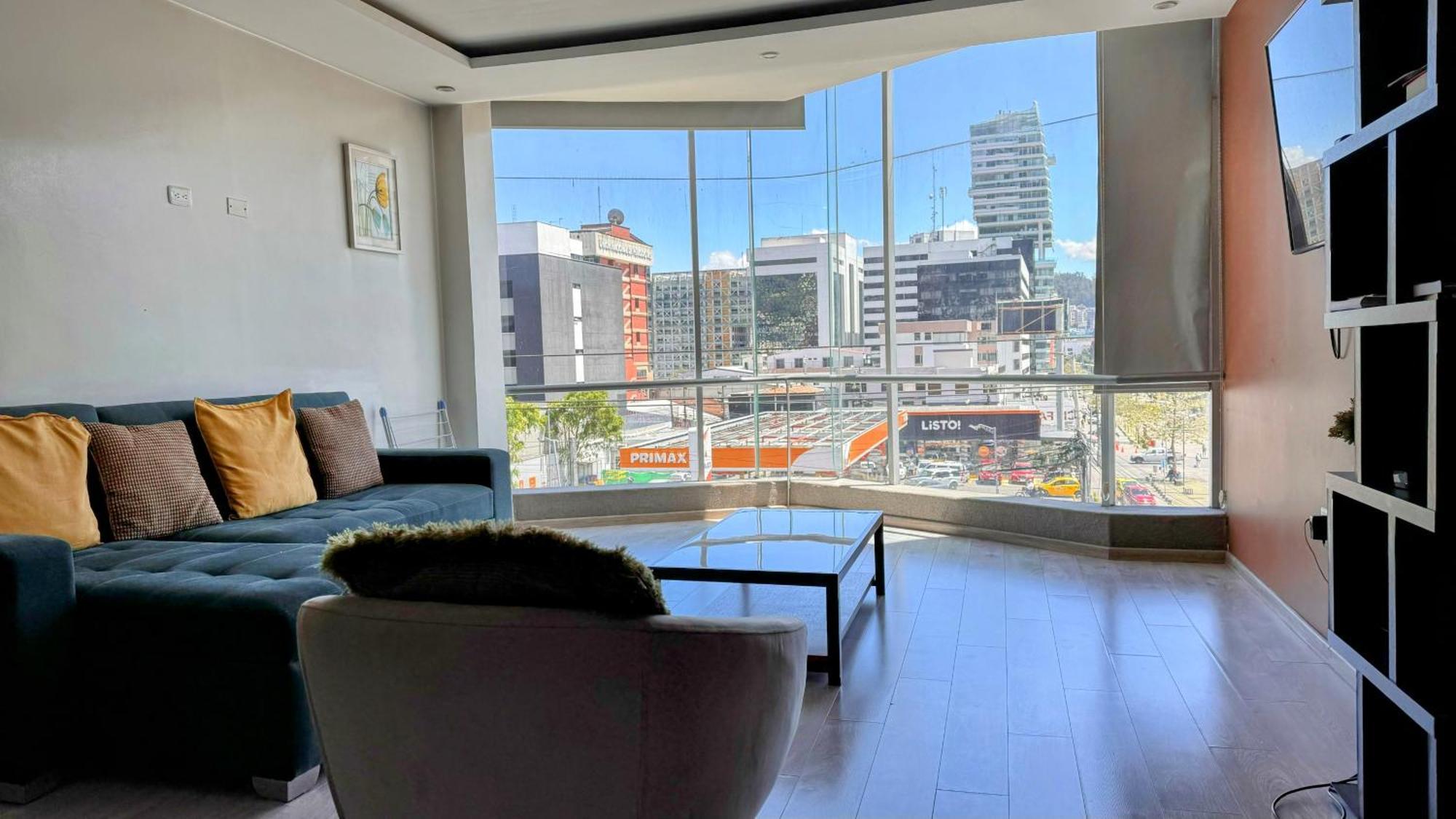 Edificio Tofino Lägenhet Quito Exteriör bild